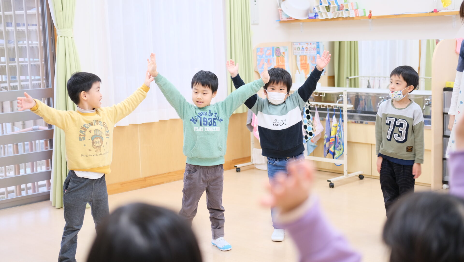 パルkids陽だまり園 つばさ組 英語であそぼう 12 6 保育の陽だまり園